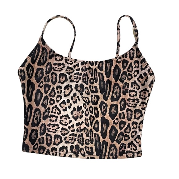 Onzie Leopard Belle Cami Crop Top, Size S/M - Picture 2 of 10
